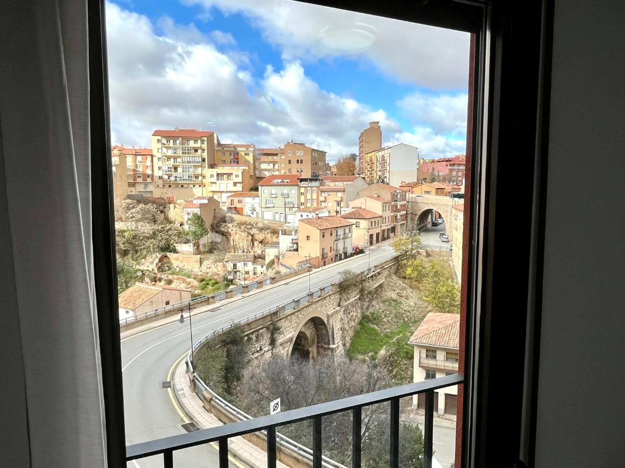 Ferienwohnung Puente De La Reina De Teruel Exterior foto