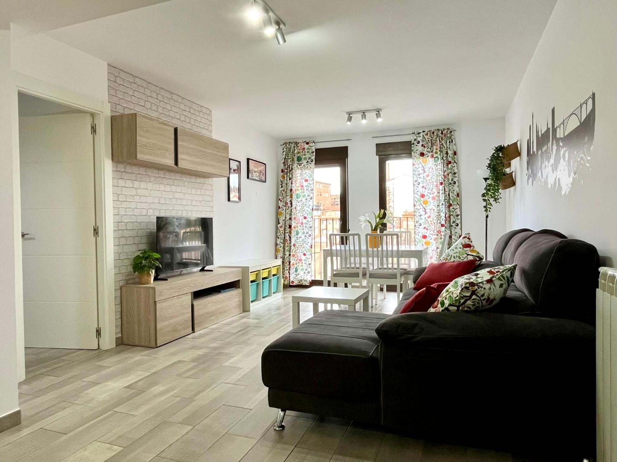 Ferienwohnung Puente De La Reina De Teruel Exterior foto